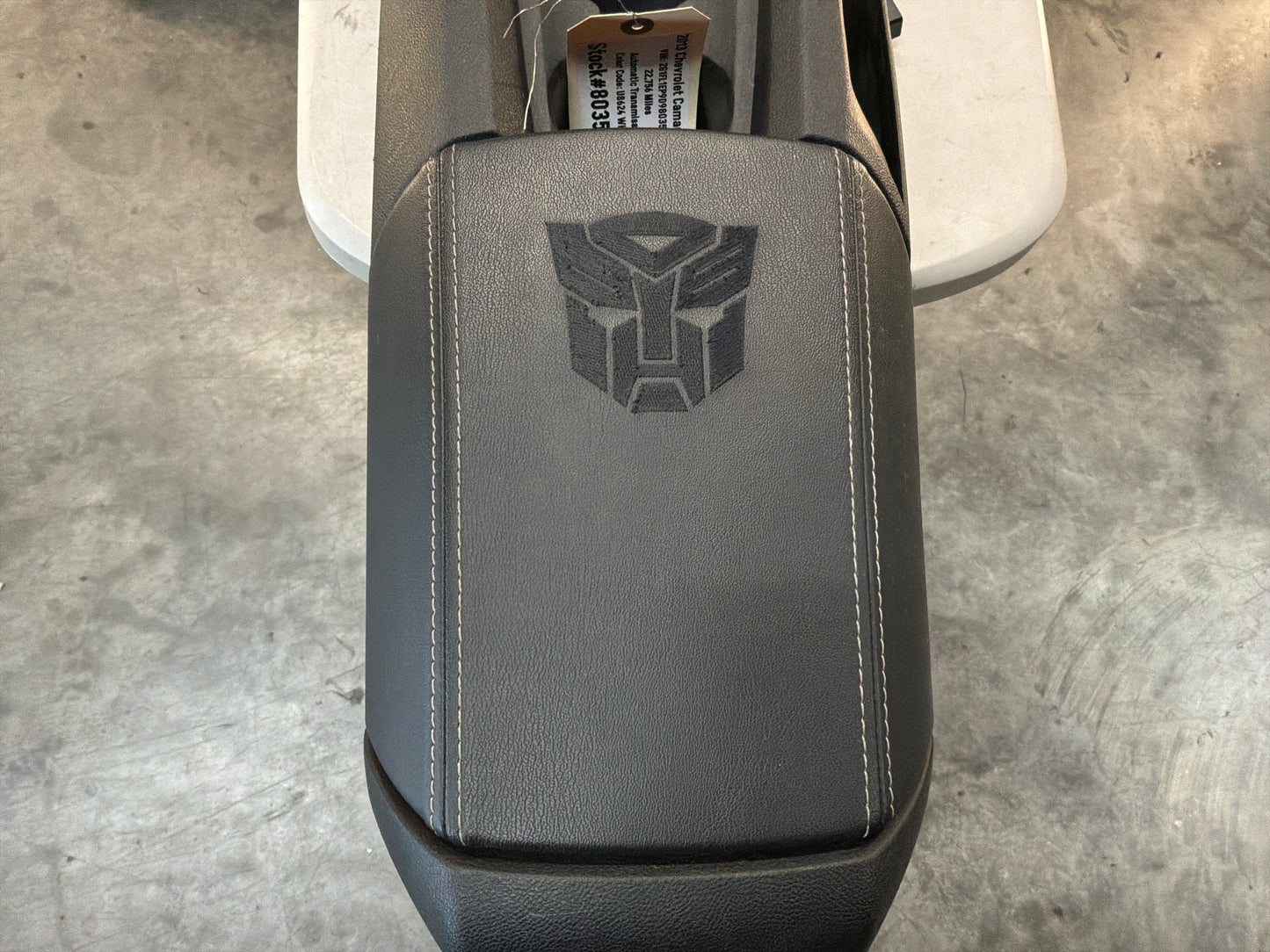 Dash w  enter console and Shifter - Day's Parts Yard