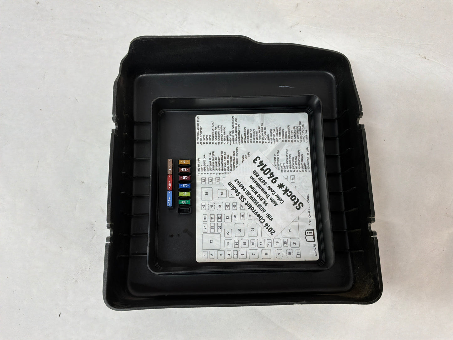 2014 Chevy Caprice PPV Engine Bay Fuse Box Relay Cover Lid OEM