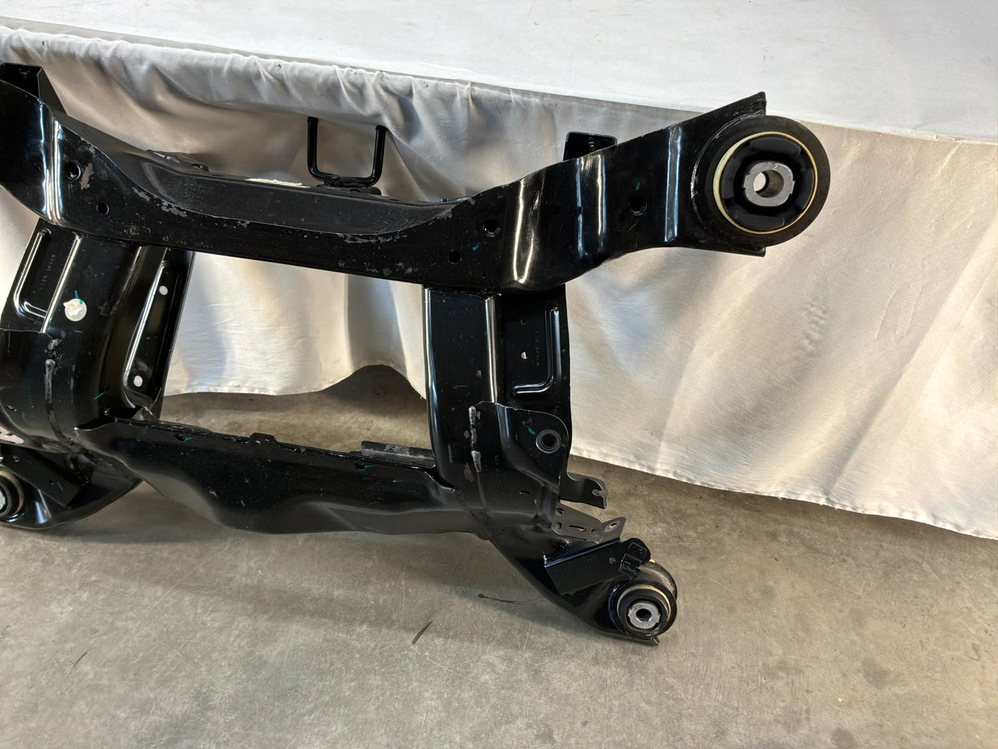 Rear cradle - Day's Parts Yard