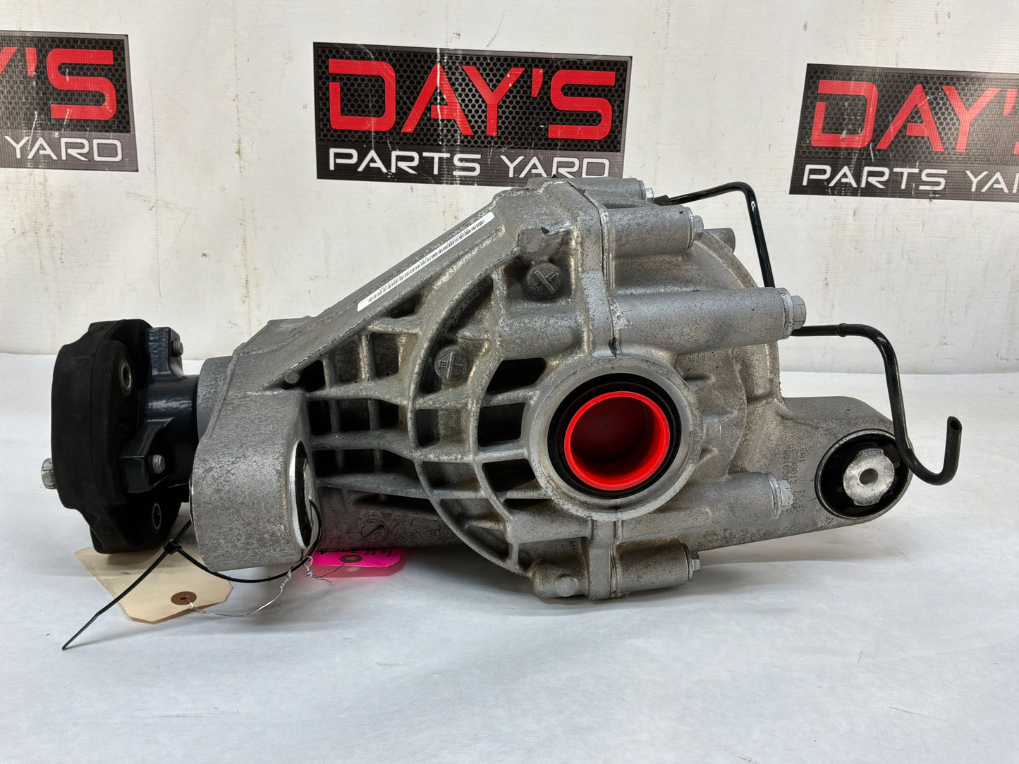 2008 Pontiac G8 GT Rear End Rearend Carrier 2.92 LSD Differential OEM