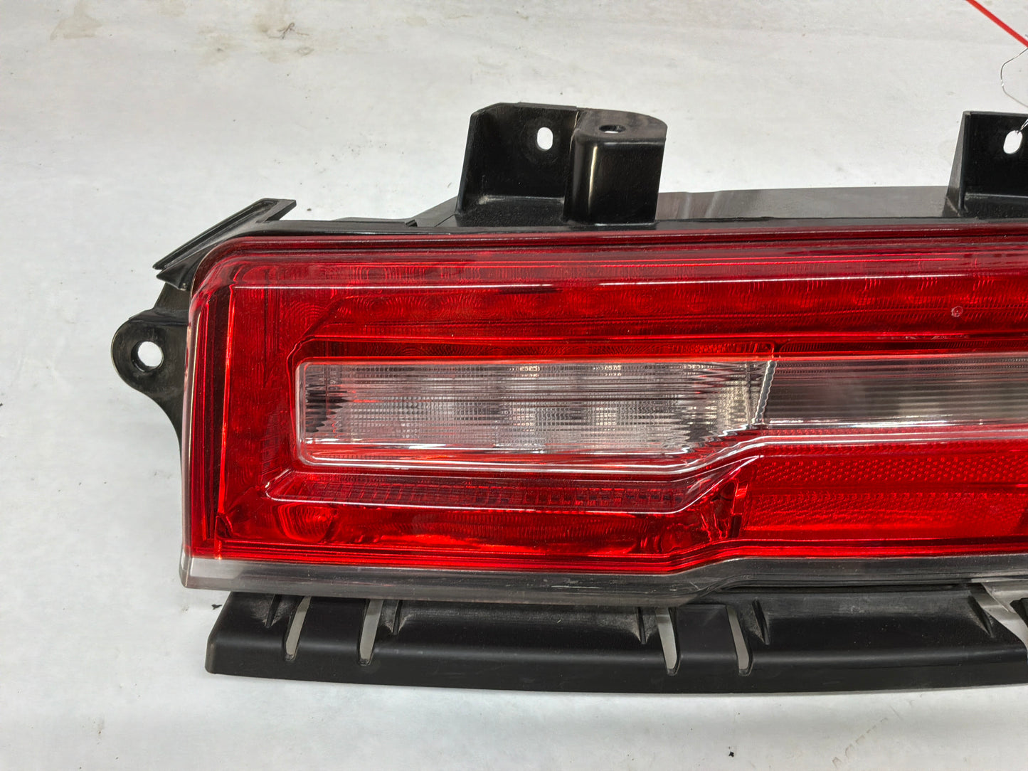 2014 Chevy Camaro SS RH Passenger Taillight Tail Light Lamp LED OEM