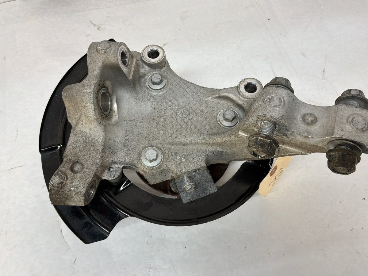 2017 Chevy SS Sedan LH Driver Front Suspension Spindle Hub Knuckle Wheel Bearing OEM