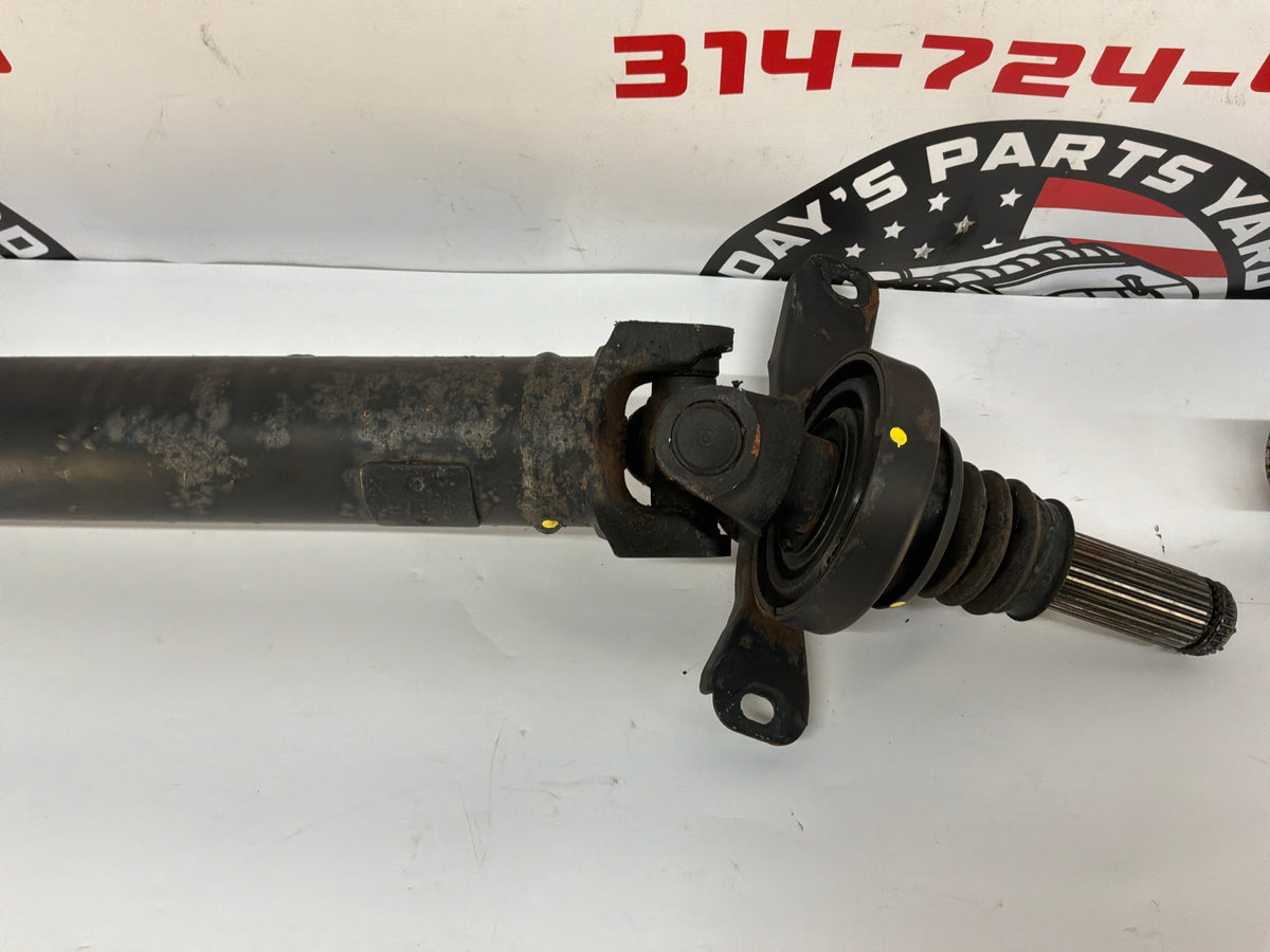 2014 Chevy SS Sedan Automatic Driveshaft Drive Shaft Propeller OEM