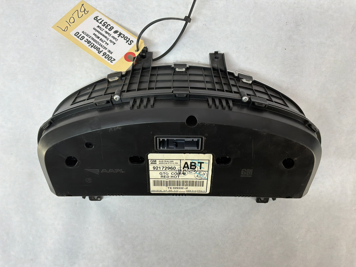 2006 Pontiac GTO Red Instrument Gauge Cluster Speedometer OEM
