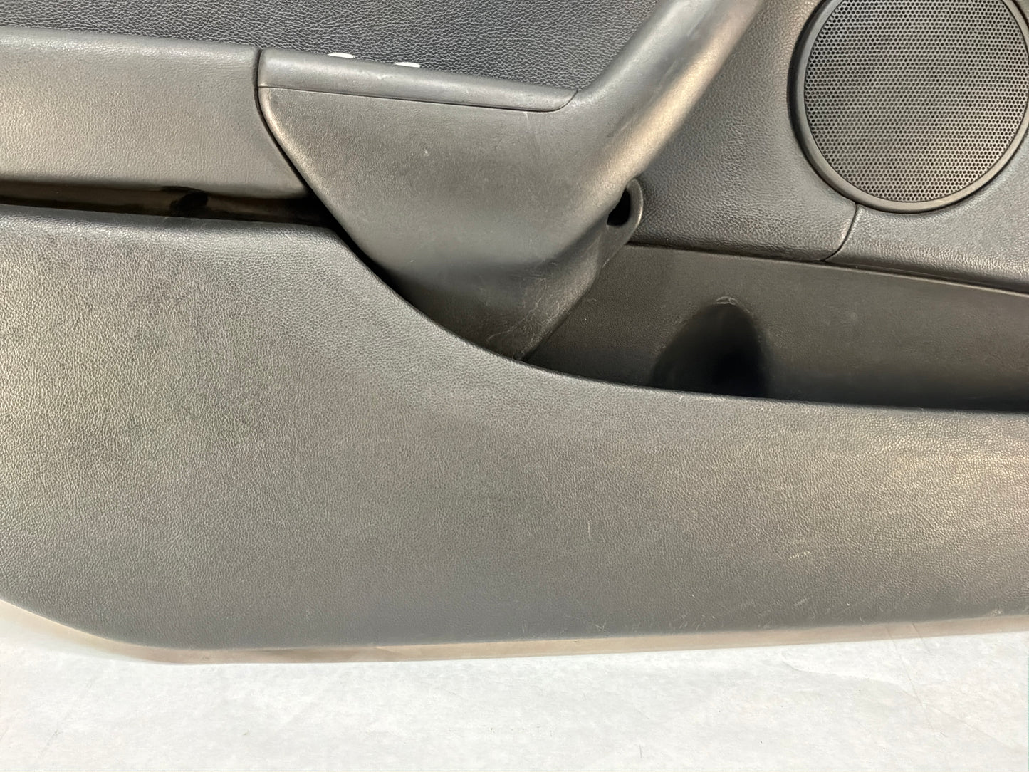 Front lh door panel - Day's Parts Yard