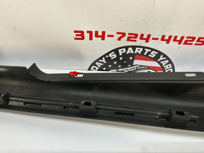 2006 Pontiac GTO RH Passenger Interior Sill Carpet Retainer Trim Cover Panel OEM
