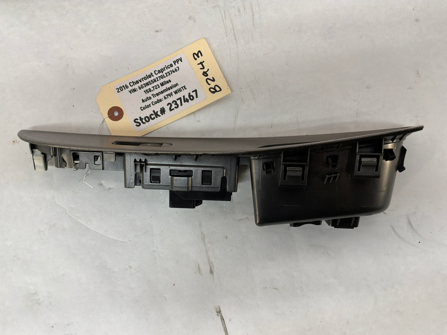 2016 Chevy Caprice PPV RH Passenger Front Power Window Switch OEM