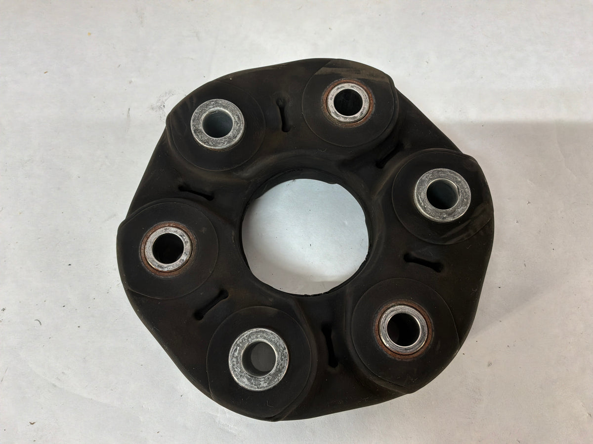 2015 Chevy Camaro SS 1LE Driveshaft Drive Shaft Rubber Couplers Isolators OEM