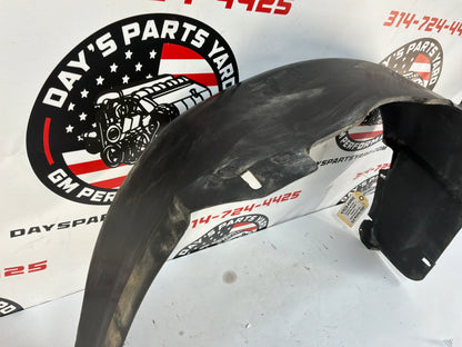 2006 Pontiac GTO LH Driver Front Fender Wheel House Well Liner OEM