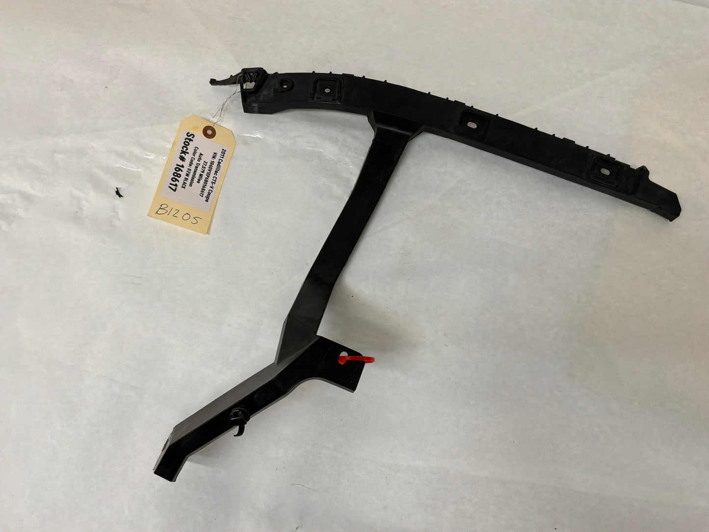 2011 Cadillac CTS-V Coupe RH Passenger Rear Bumper Bracket Support Guide OEM