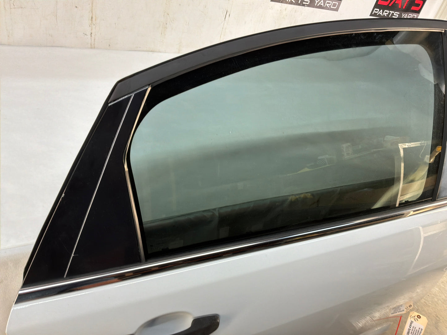 Rear rh door - Day's Parts Yard