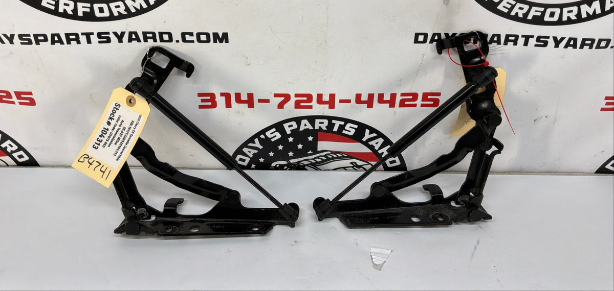 2002 Chevy Corvette Convertible RH & LH Rear Trunk Hinges OEM