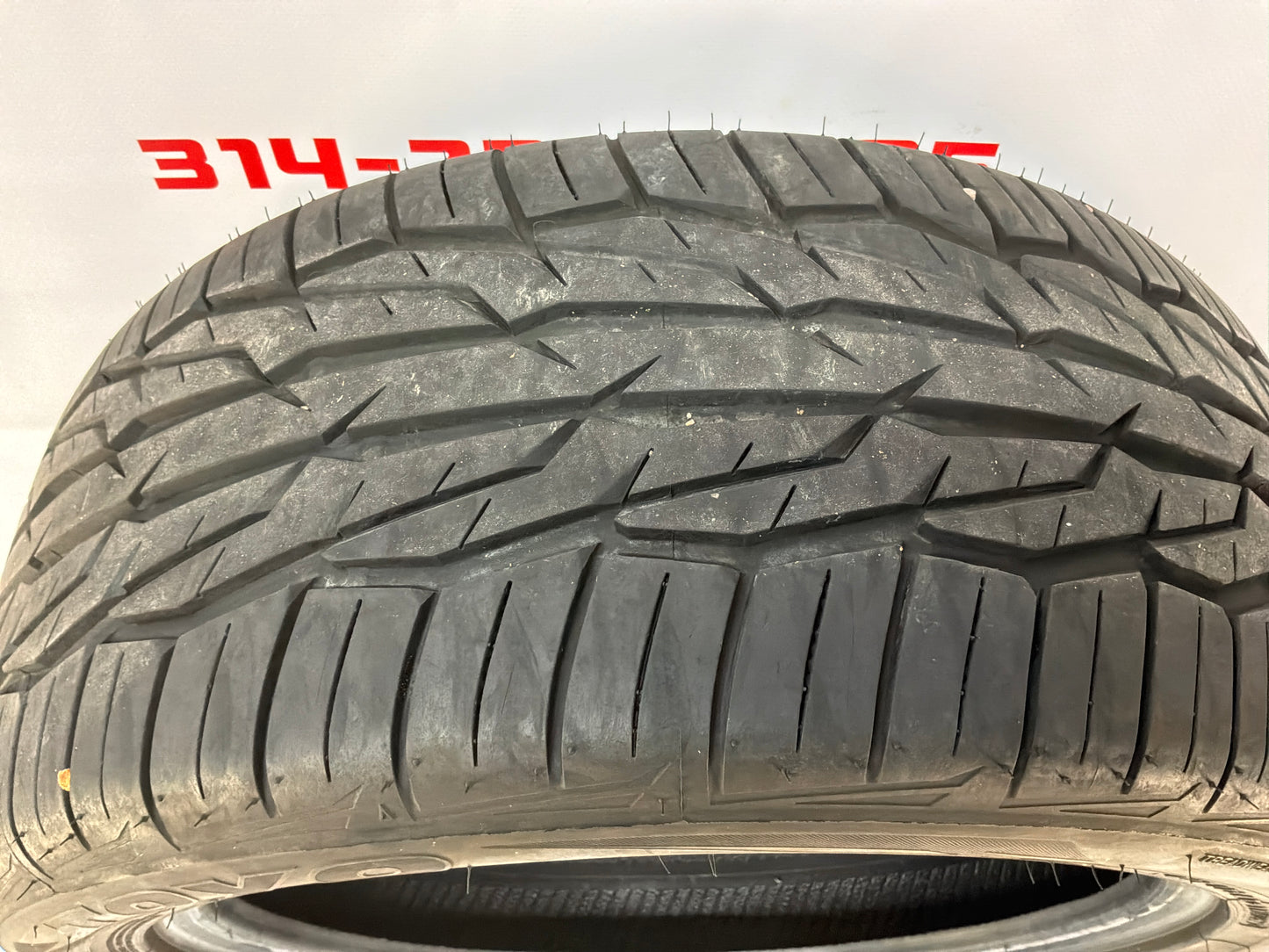 Toyo Exstensa HP Tire 245/45/17 Set of 4