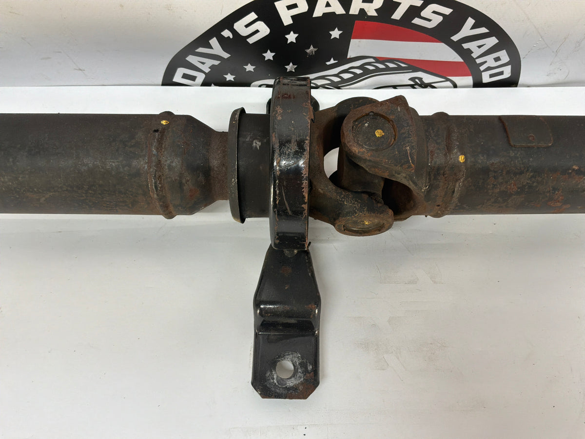 2006 Pontiac GTO Drive Propeller Shaft Driveshaft OEM