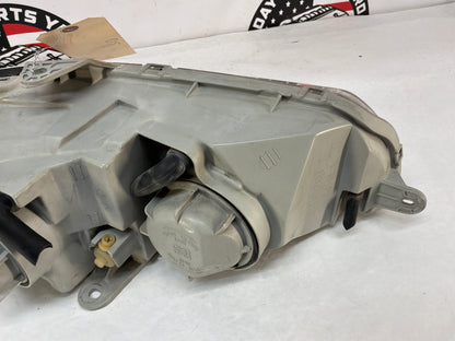 2005 Pontiac GTO LH Driver Headlight Head Light Lamp OEM
