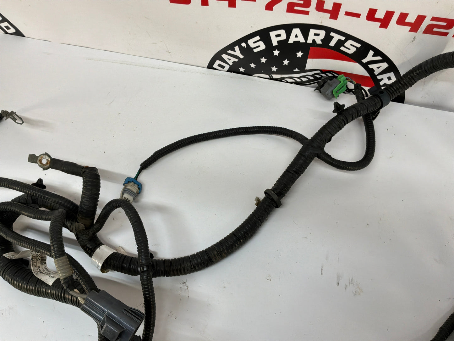 2006 Cadillac CTS-V Radiator Core Support Head Light Lamp Wiring Wire Harness OEM