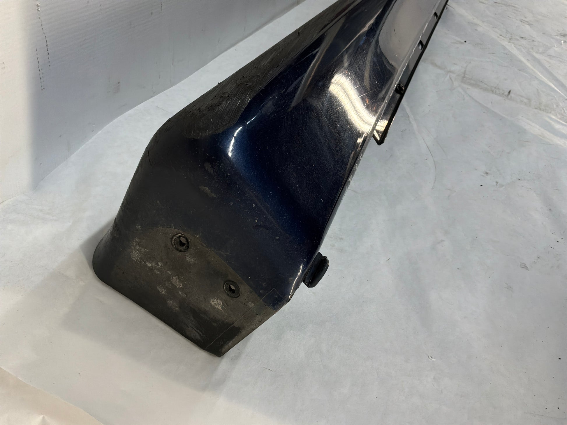 Rh rocker panel - Day's Parts Yard