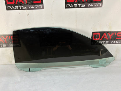 1999 Chevy C5 Corvette RH Passenger Front Door Window Glass OEM