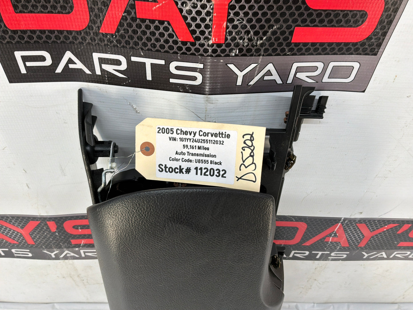 Center console - Day's Parts Yard