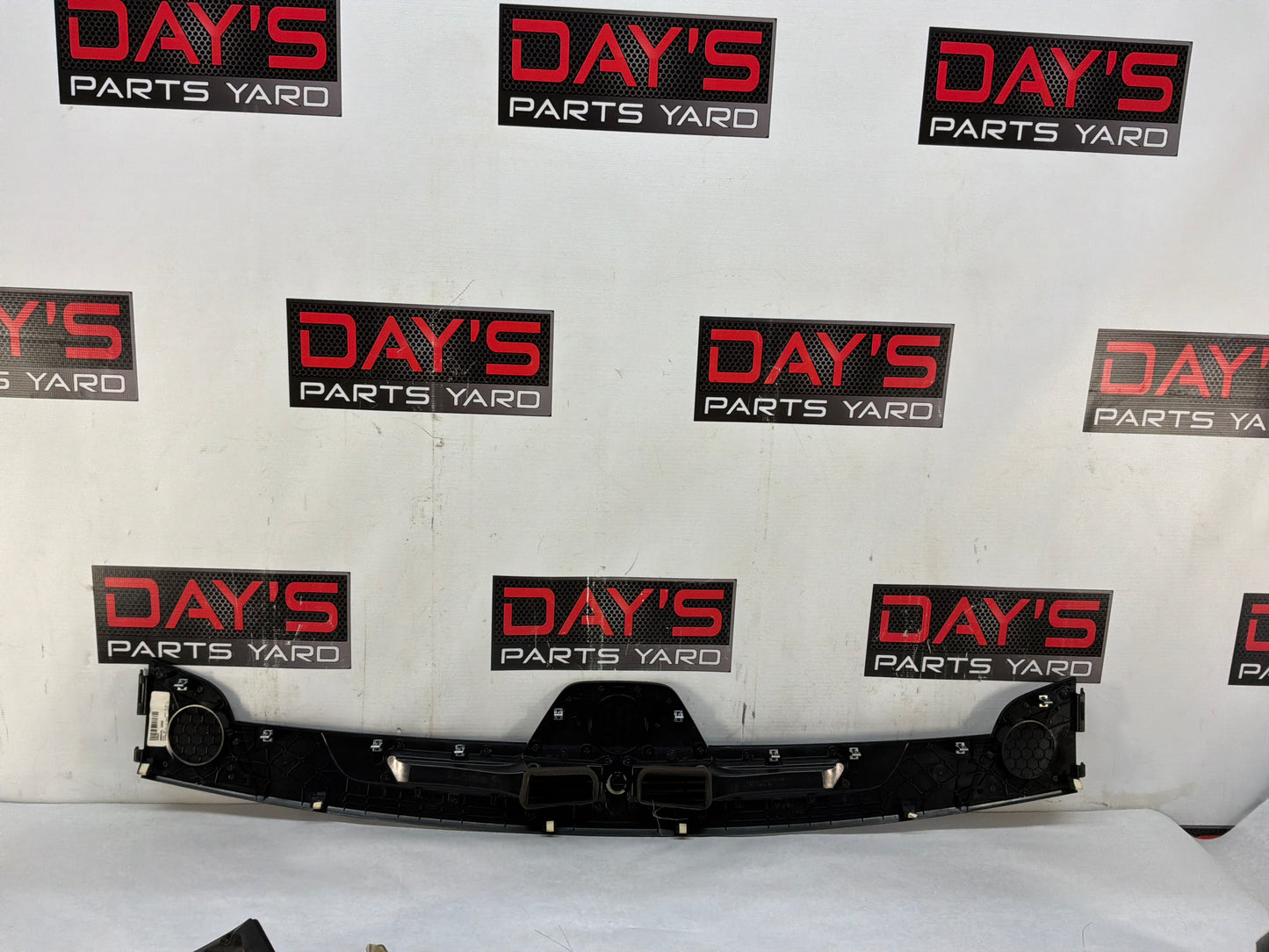 Grille - Day's Parts Yard