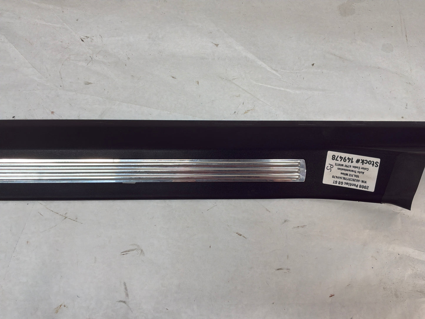 2008 Pontiac G8 GT RH Passenger Front Door Sill Kick Panel Scuff Plate OEM