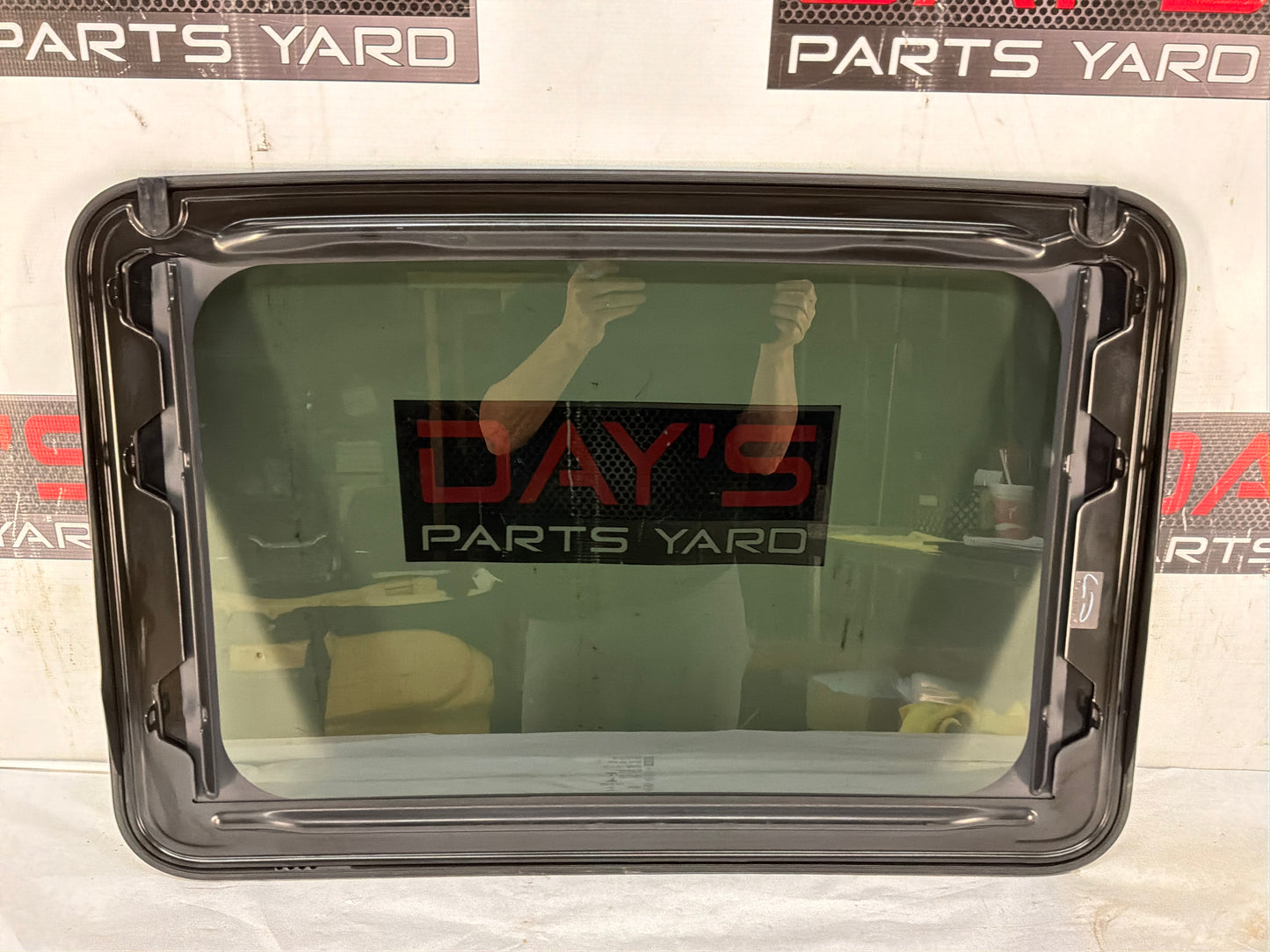 2013 Chevy Camaro SS Sun Moon Roof Sunroof Glass OEM