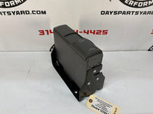2007 Chevy C6 Corvette Convertible 6 Disc CD Changer OEM