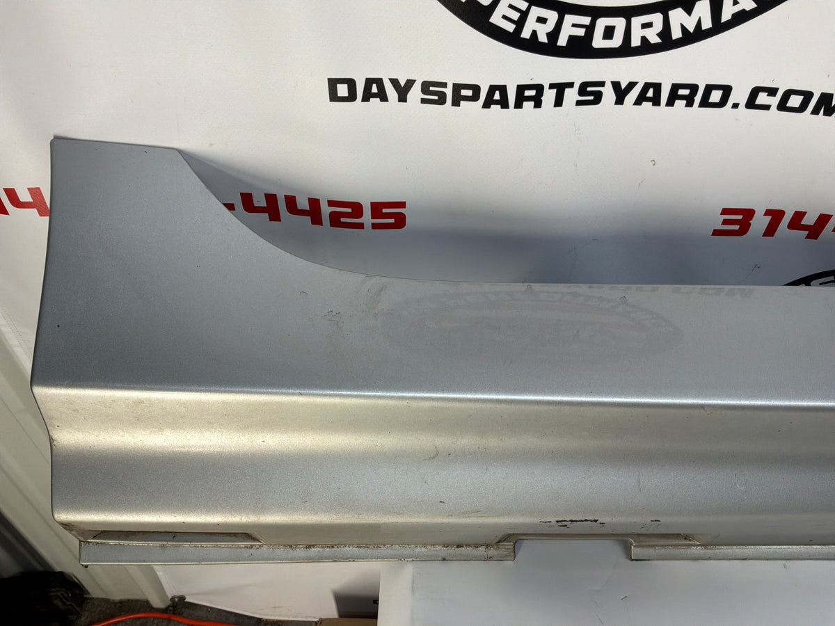 2014 Chevy SS Sedan RH Passenger Rocker Molding Side Skirt Panel Trim Silver OEM