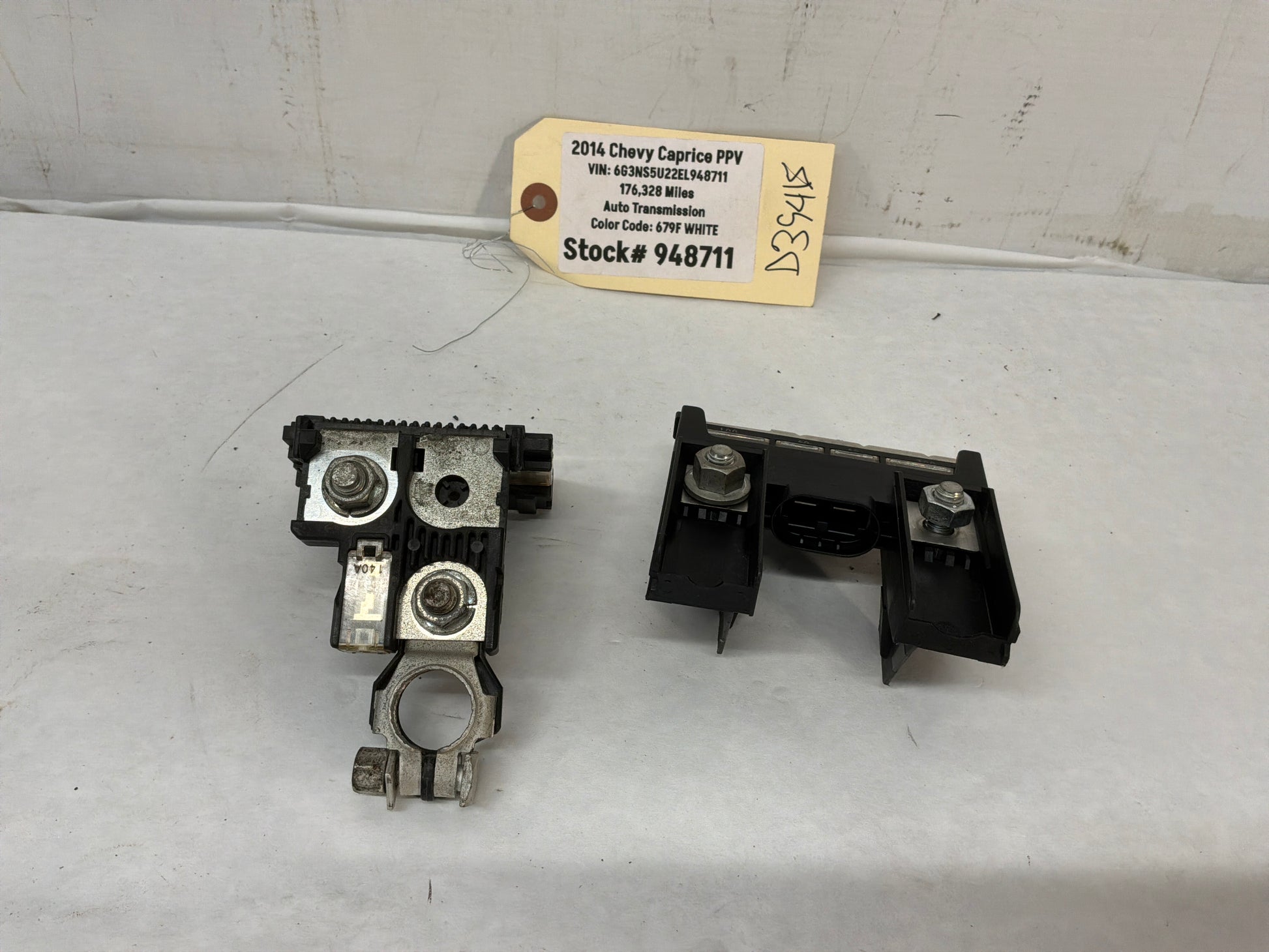 Positive fuse - Day's Parts Yard