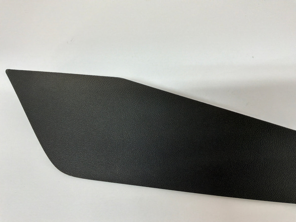THIS GOES WITH A CONSOLE Console trim - Day's Parts Yard