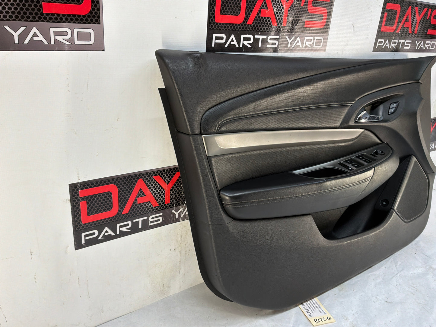 2014 Chevy Caprice PPV LH Driver Front Interior Door Panel Trim OEM