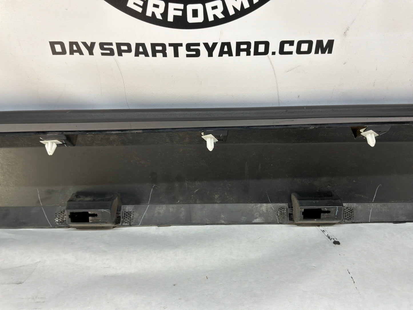 2015 Chevy Camaro SS 1LE RH Passenger Rocker Molding Side Skirt Panel OEM