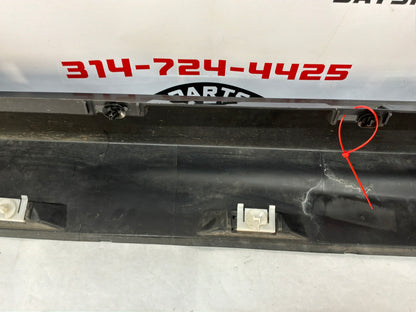 2017 Chevy SS Sedan RH Passenger Rocker Molding Side Skirt Panel Trim Gray OEM