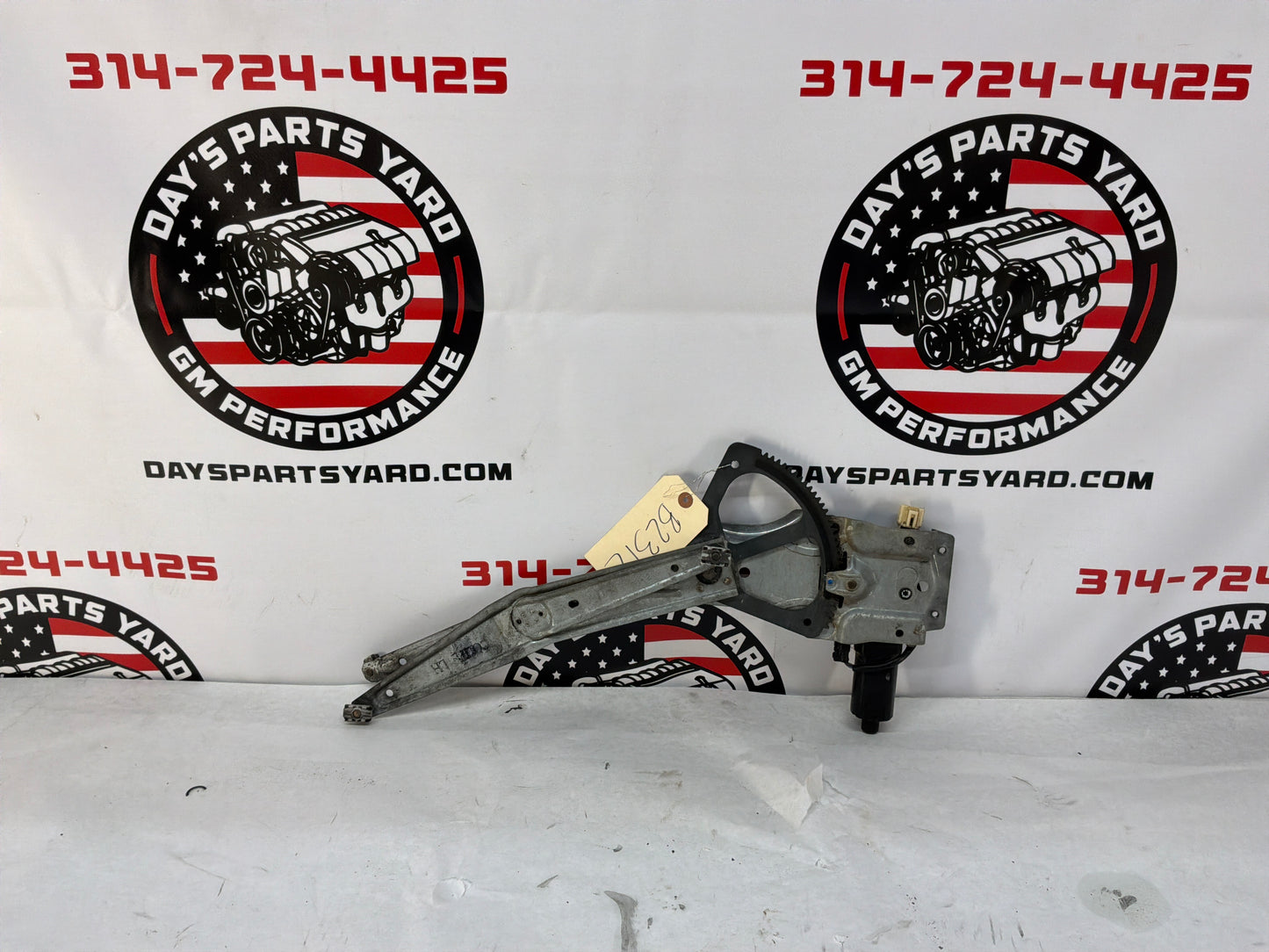 2004 Pontiac GTO LH Driver Front Window Regulator Motor OEM