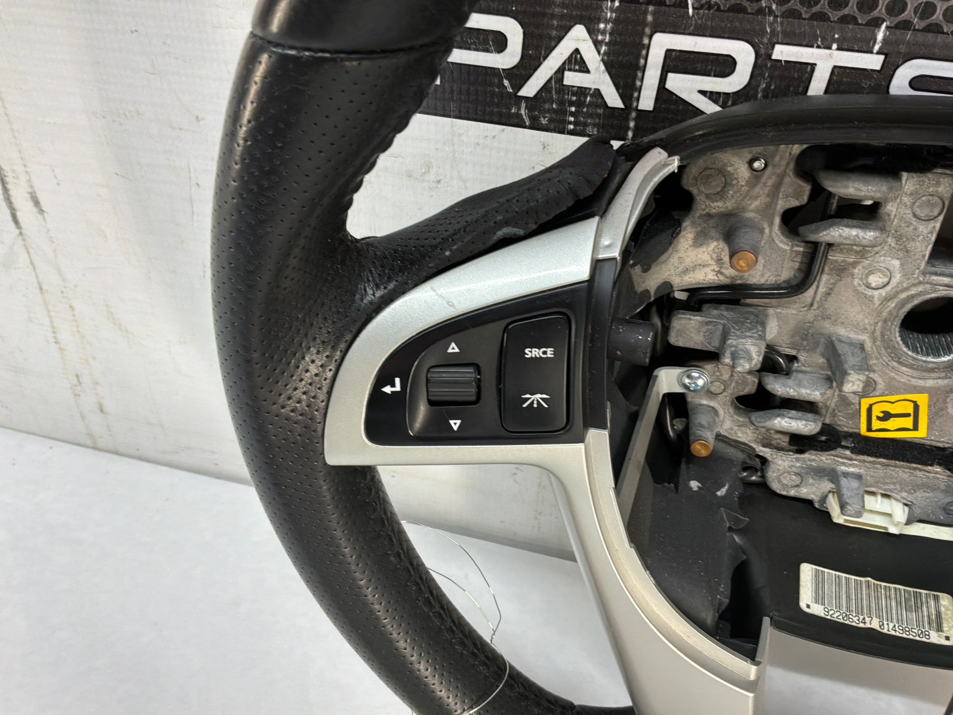 2009 Pontiac G8 GT Steering Wheel OEM - Day's Parts Yard