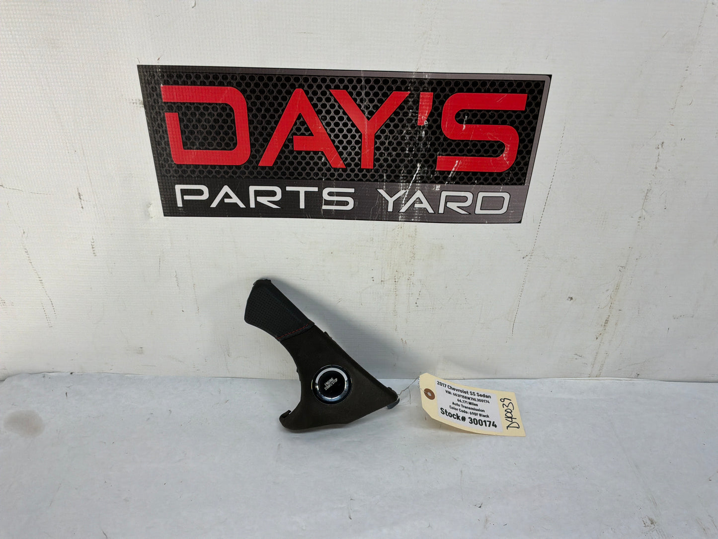 2017 Chevy SS Sedan Instrumental Dash Panel Suede Trim Engine Start Button OEM