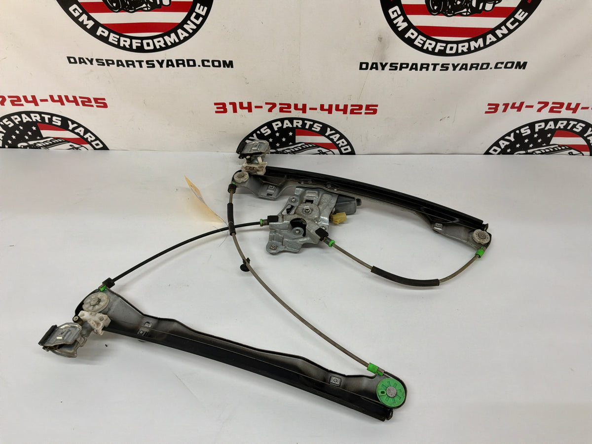 2014 Chevy Caprice PPV LH Driver Front Window Regulator Motor OEM
