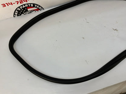 2015 Chevy SS Sedan RH Passenger Front Door Weather Strip Rubber Seal OEM
