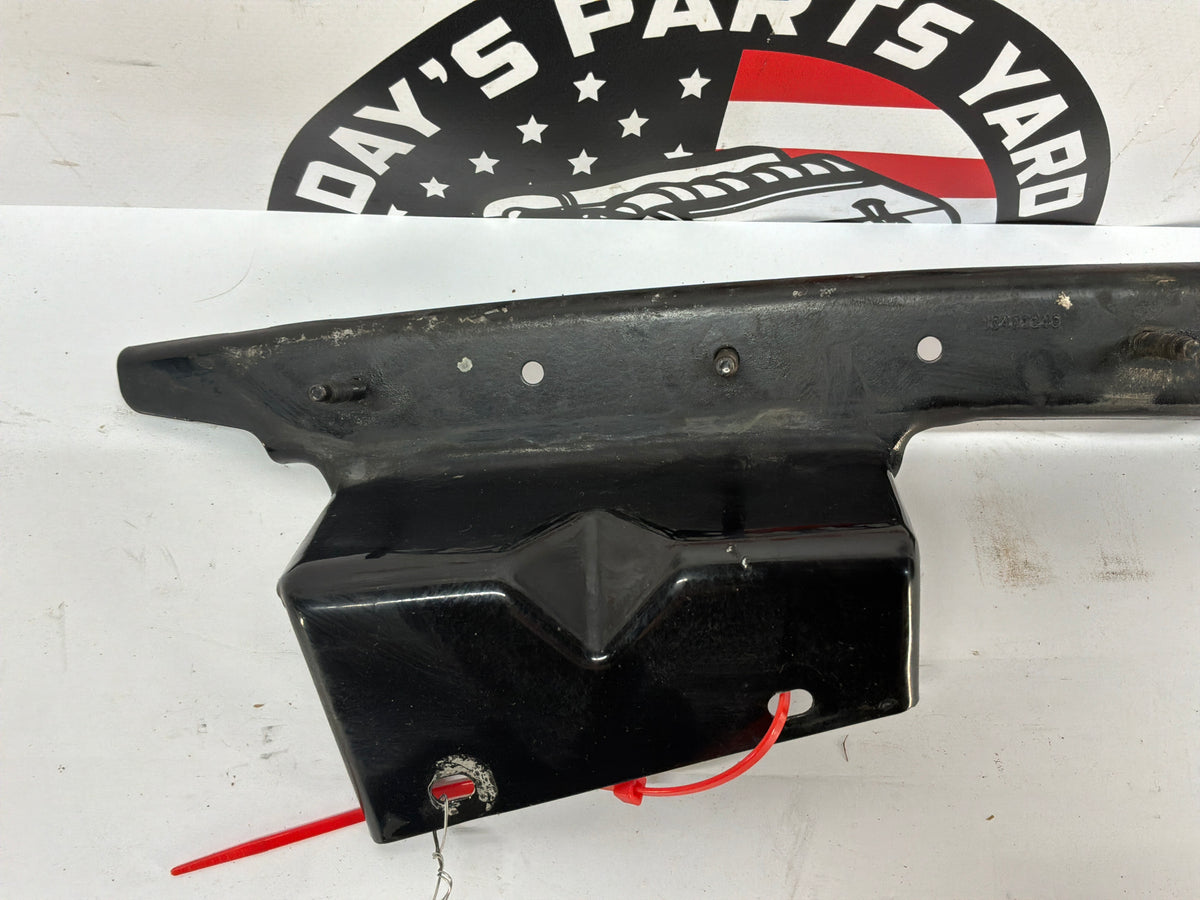 2002 Chevy Camaro Z28 RH Passenger Front Fender Bracket OEM