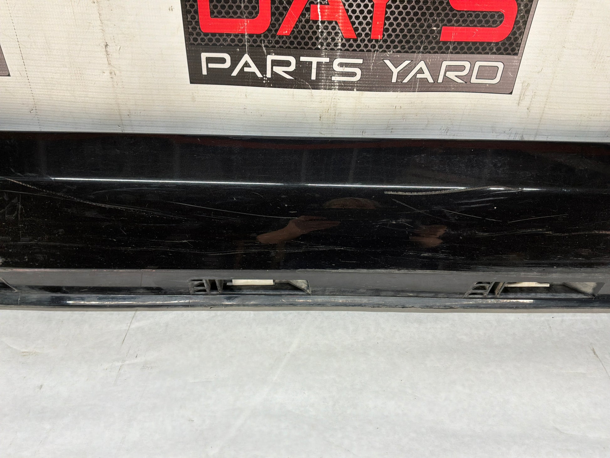 Rh rocker panel - Day's Parts Yard