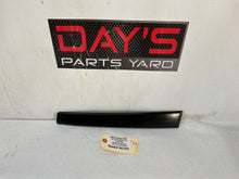 Rh b pillar - Day's Parts Yard
