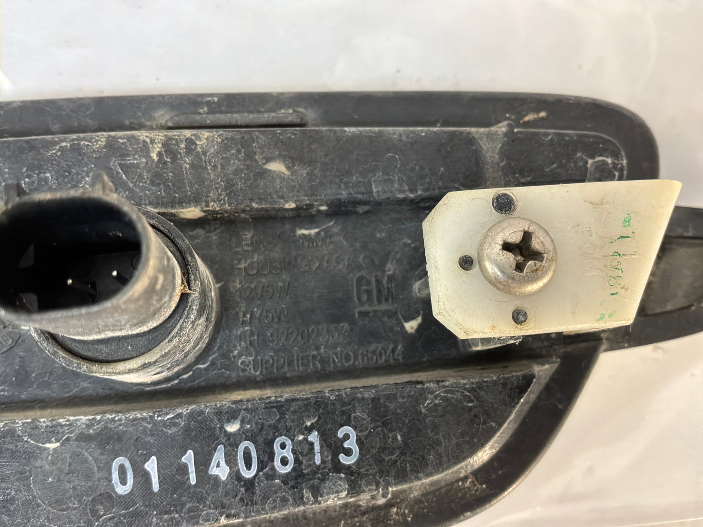 Lh fender marker - Day's Parts Yard