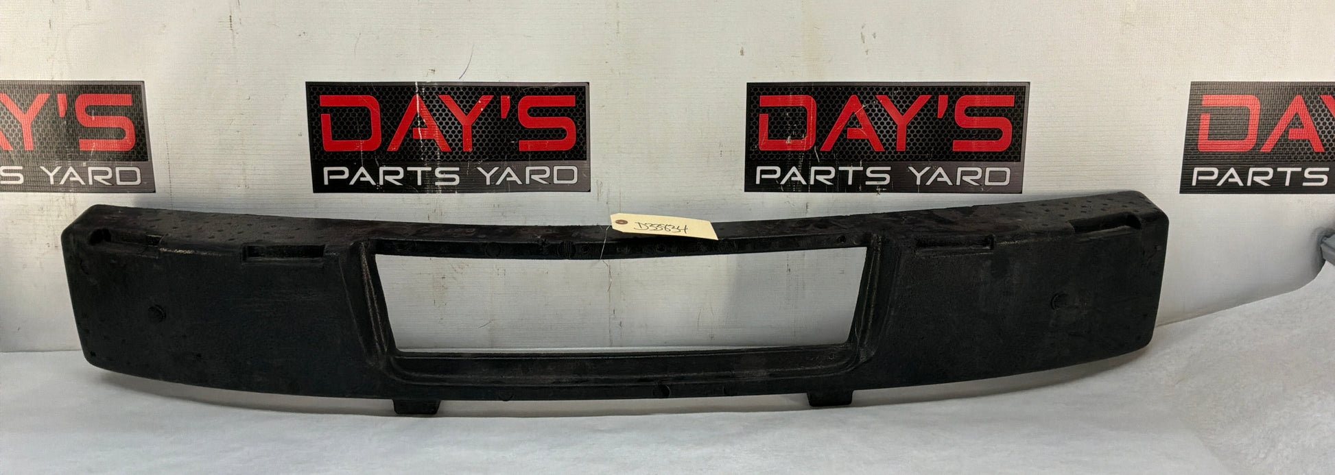 Bumper absorber - Day's Parts Yard