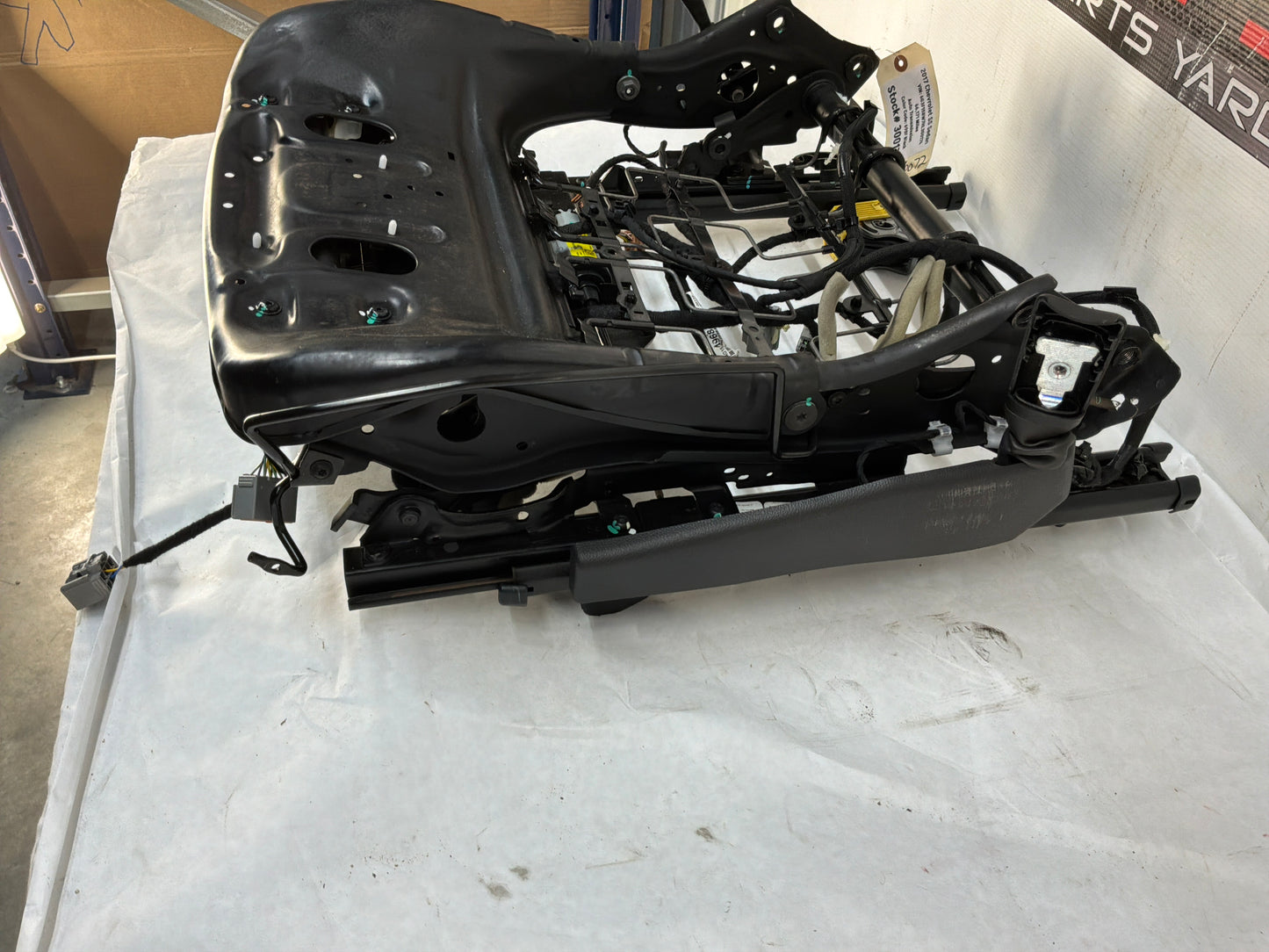 2017 Chevy SS Sedan LH Driver Front Seat Lower Track Frame Motor Assembly OEM