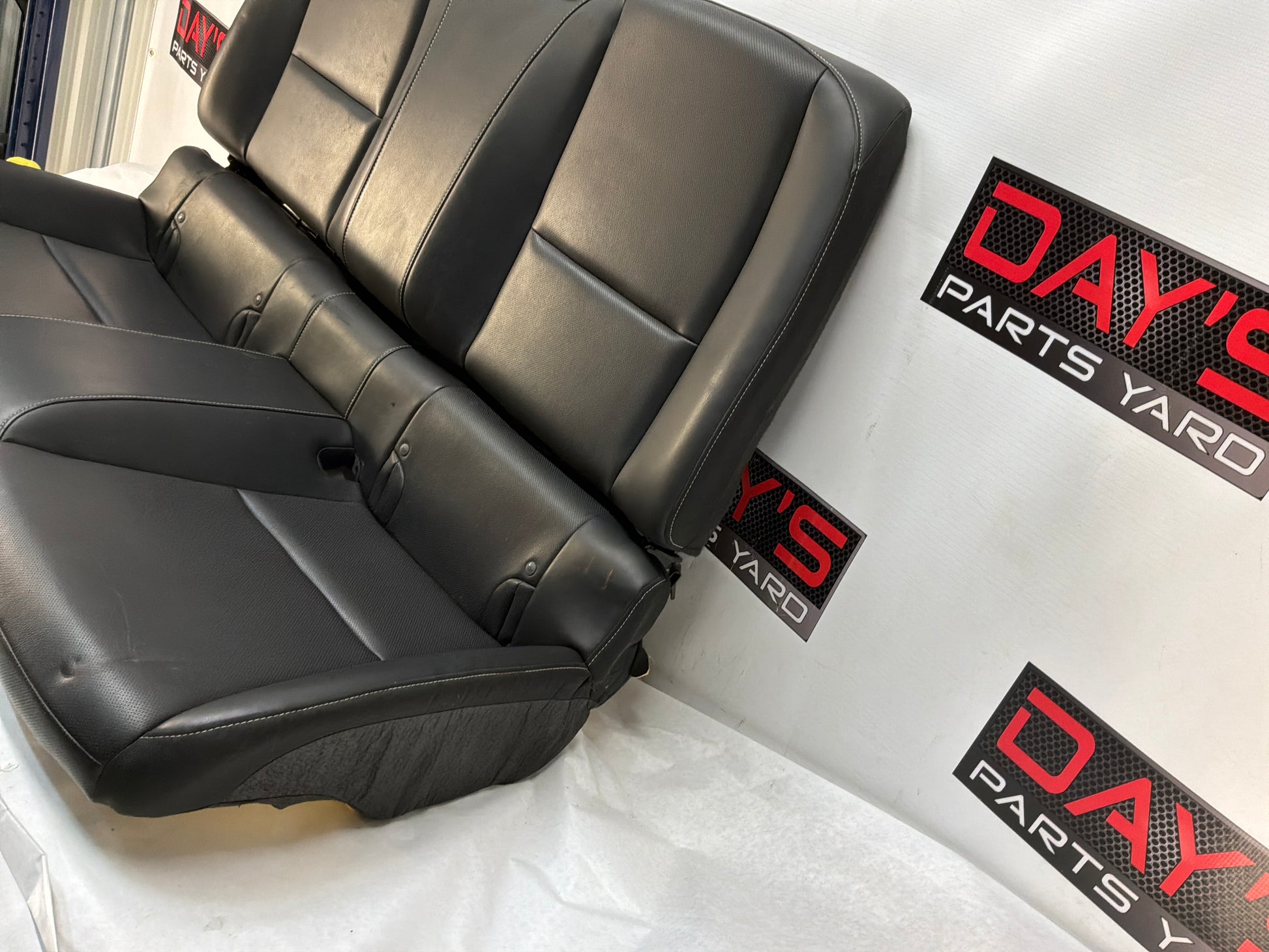 Seats fronts and rears - Day's Parts Yard