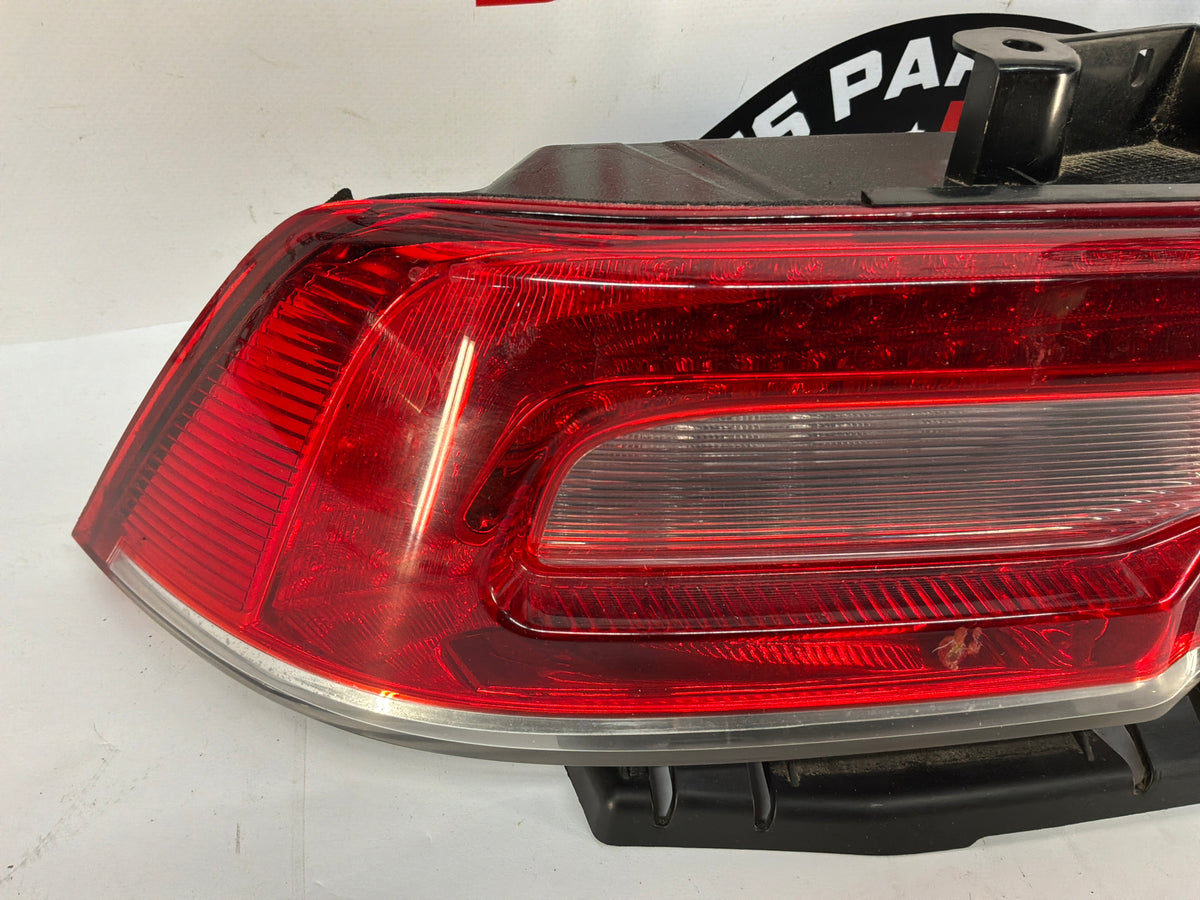2015 Chevy Camaro SS 1LE LH Driver Taillight Tail Light Lamp LED OEM