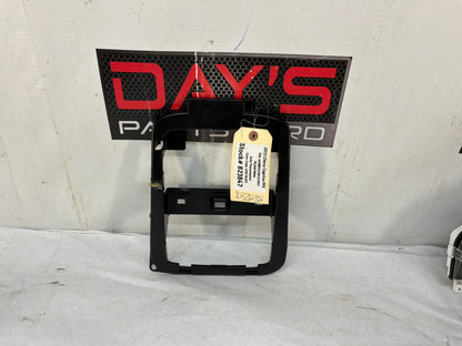2013 Chevy Caprice PPV Over Head Console Dome Light Frame Bracket Bezel OEM - Day's Parts Yard