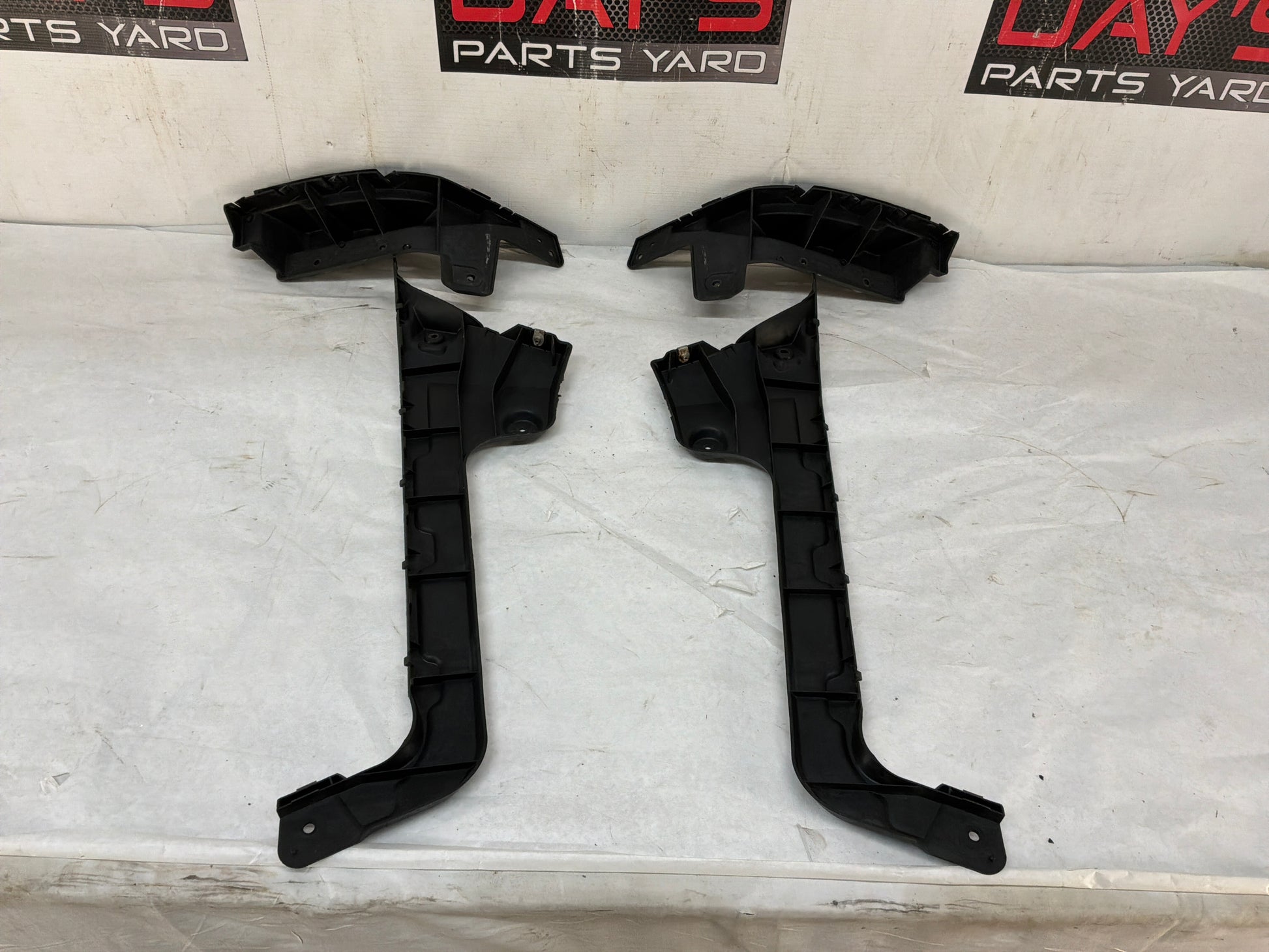Bumper brackets - Day's Parts Yard