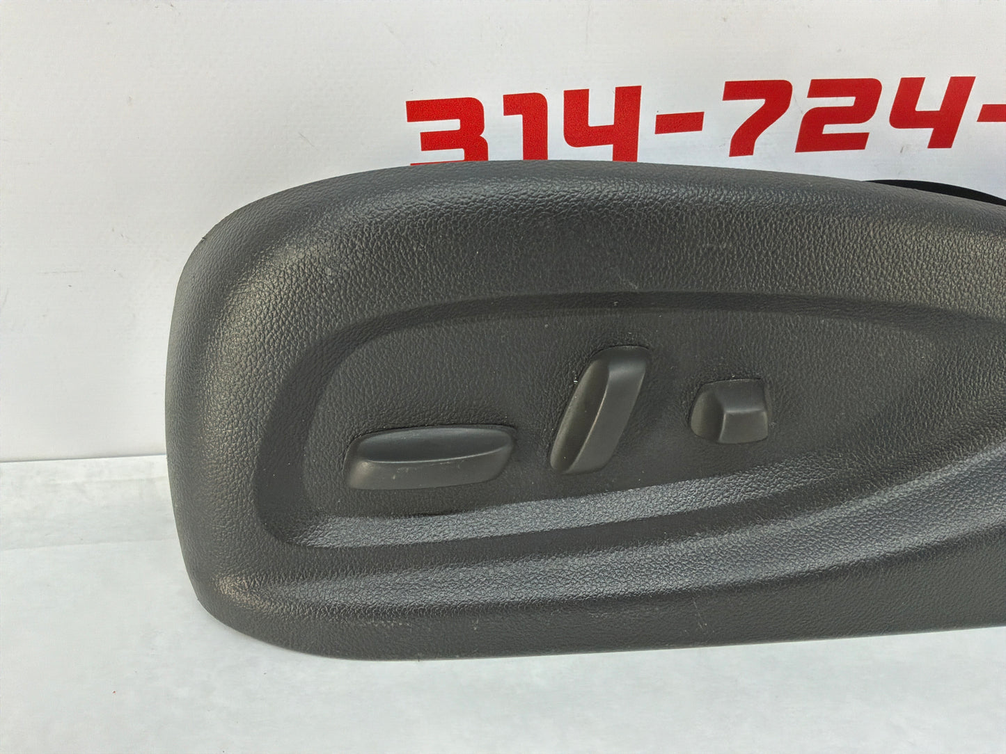 2017 Chevy SS Sedan RH Passenger Seat Adjustment Control Switch Outer Finish Cover Panel OEM