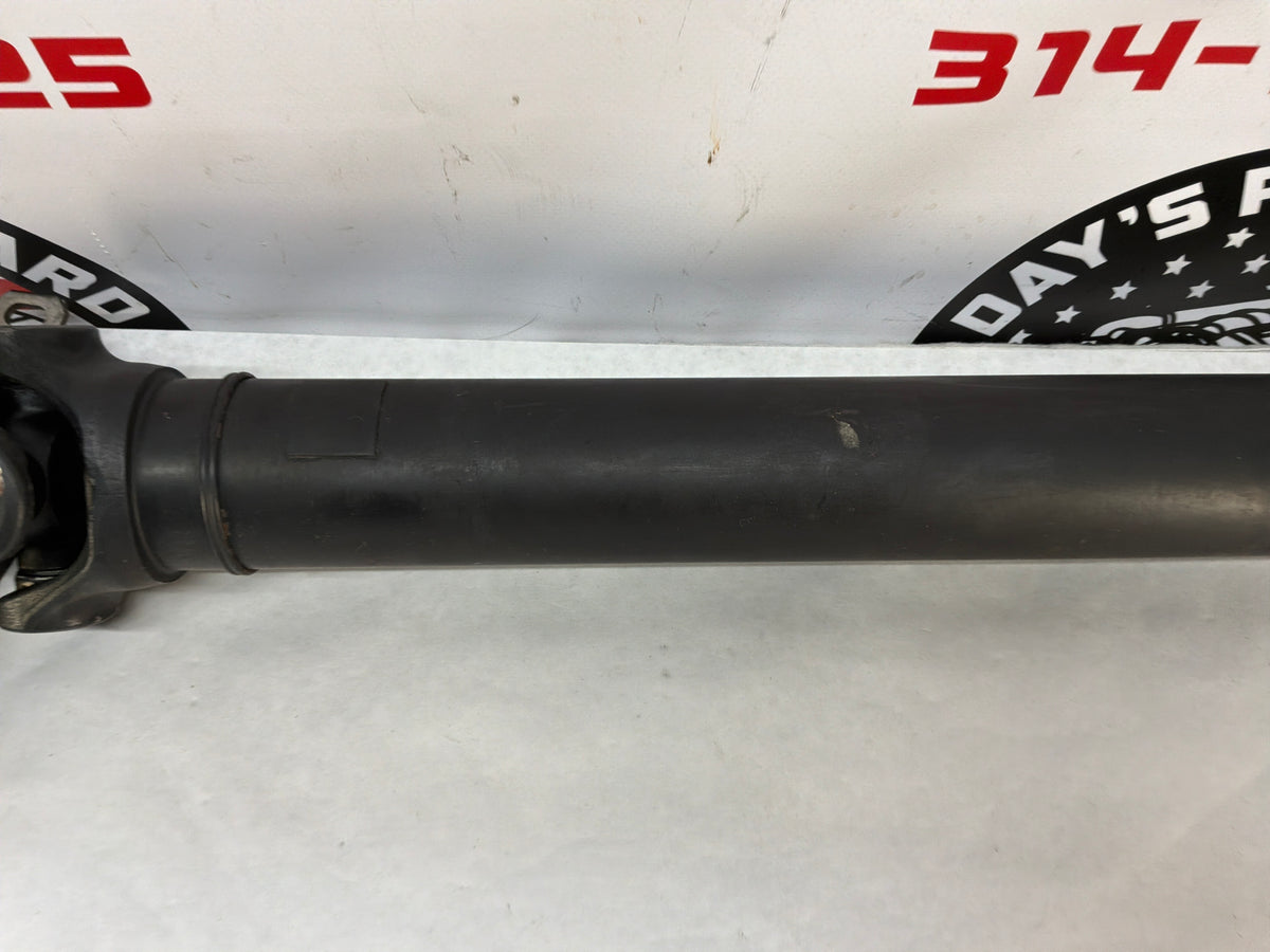 2015 Chevy Camaro SS 1LE Driveshaft Drive Propeller Shaft Line OEM